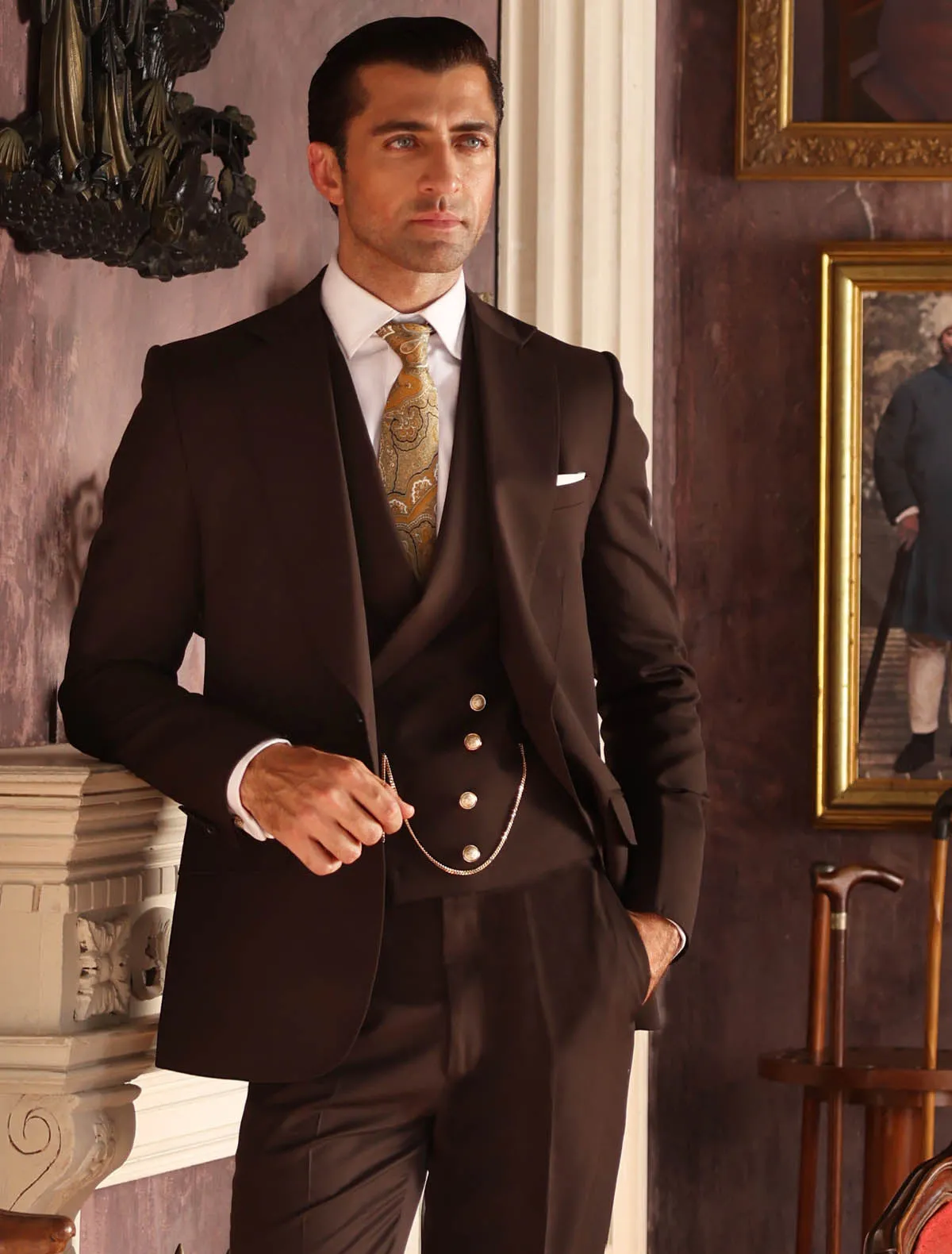 BROWN CLASSIC SUIT