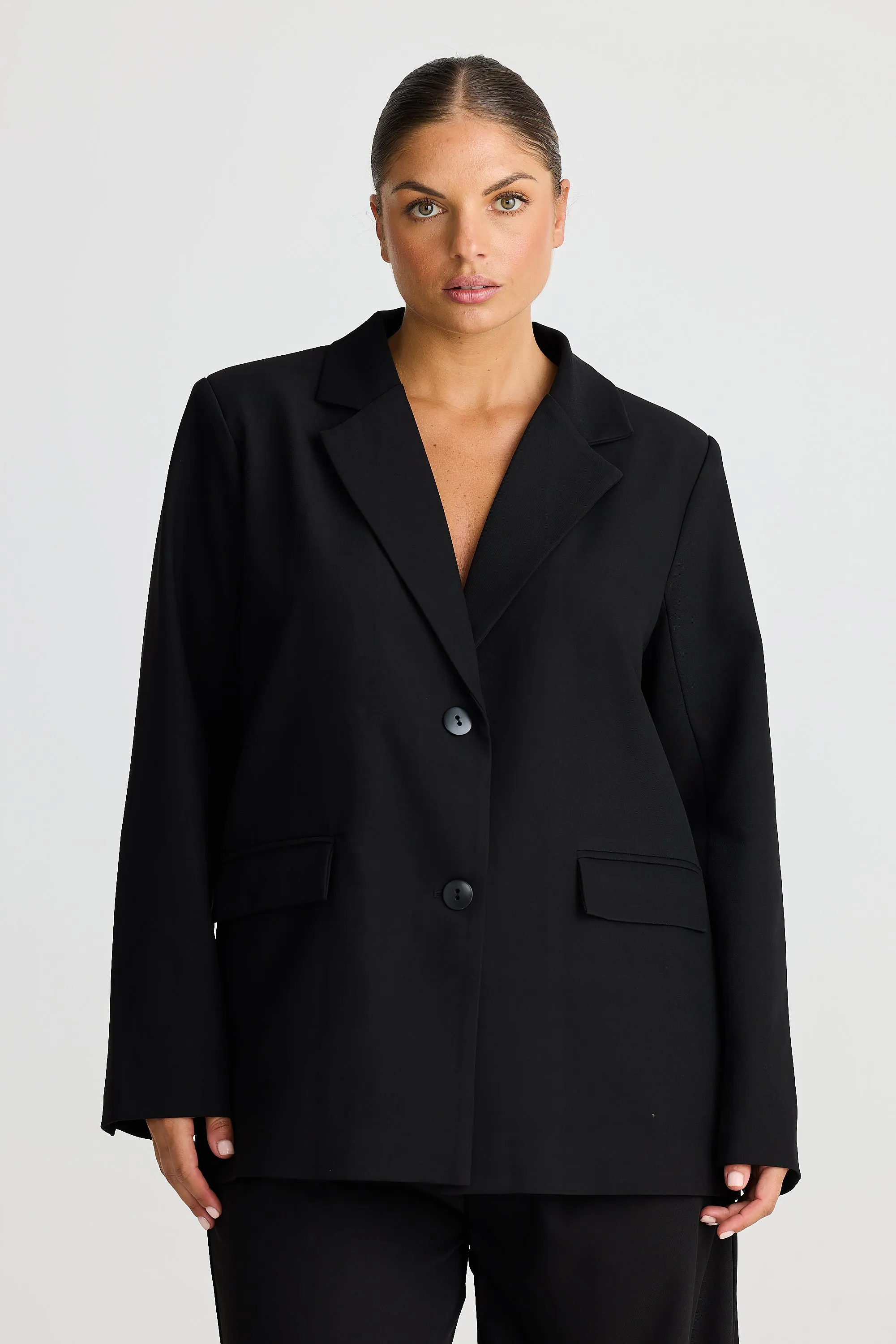 Core Relaxed Blazer - Black