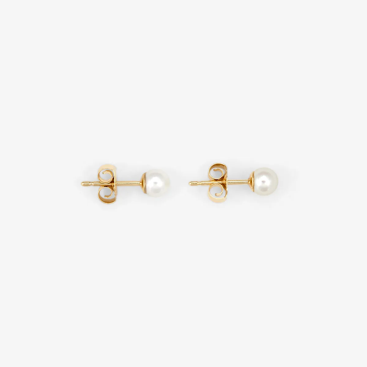 E8004P | 4mm Akoya Pearl Studs