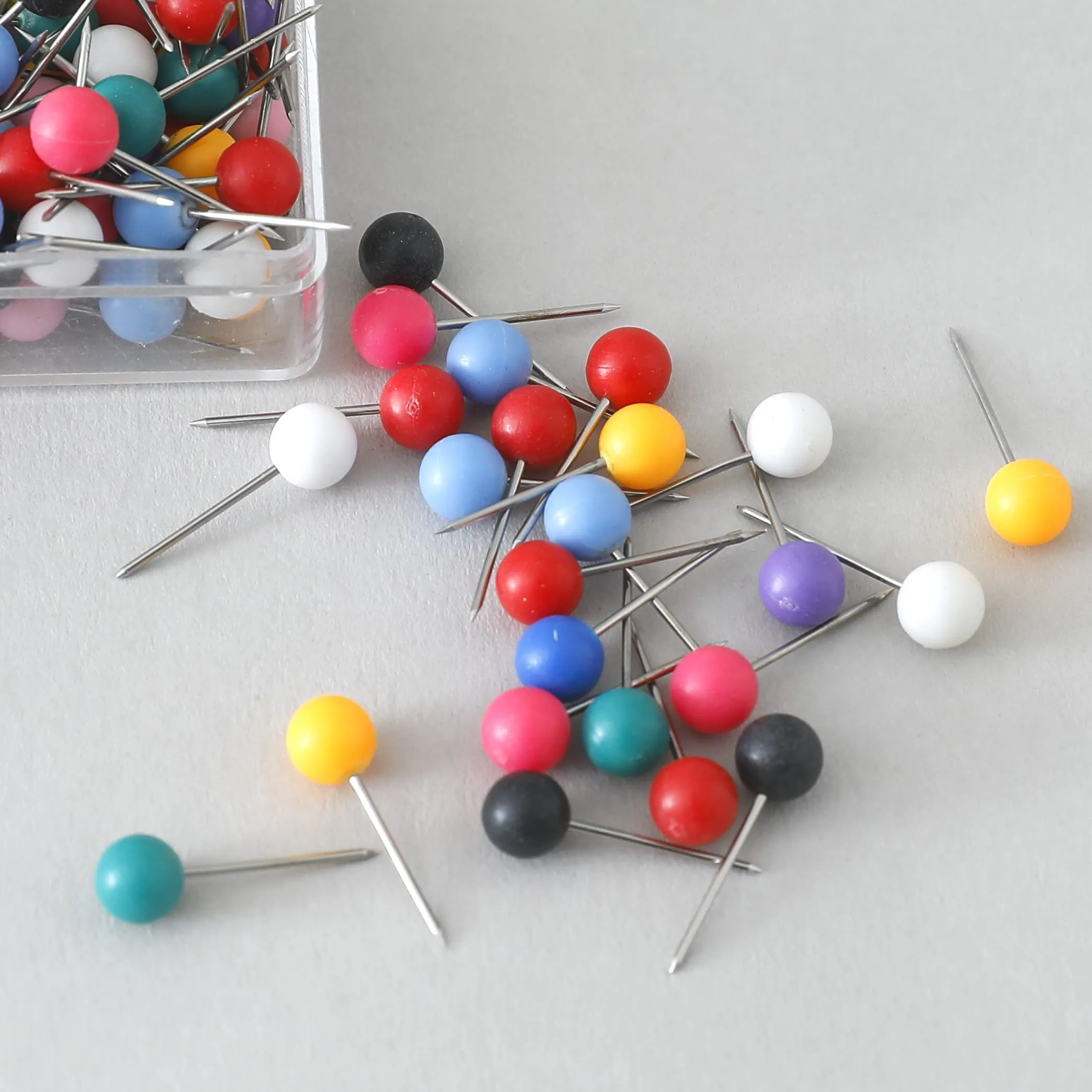 Kuber Industries Solid color Push Pins Tacks|Heavy-Duty Notice Board Pins|"100" (Multi)