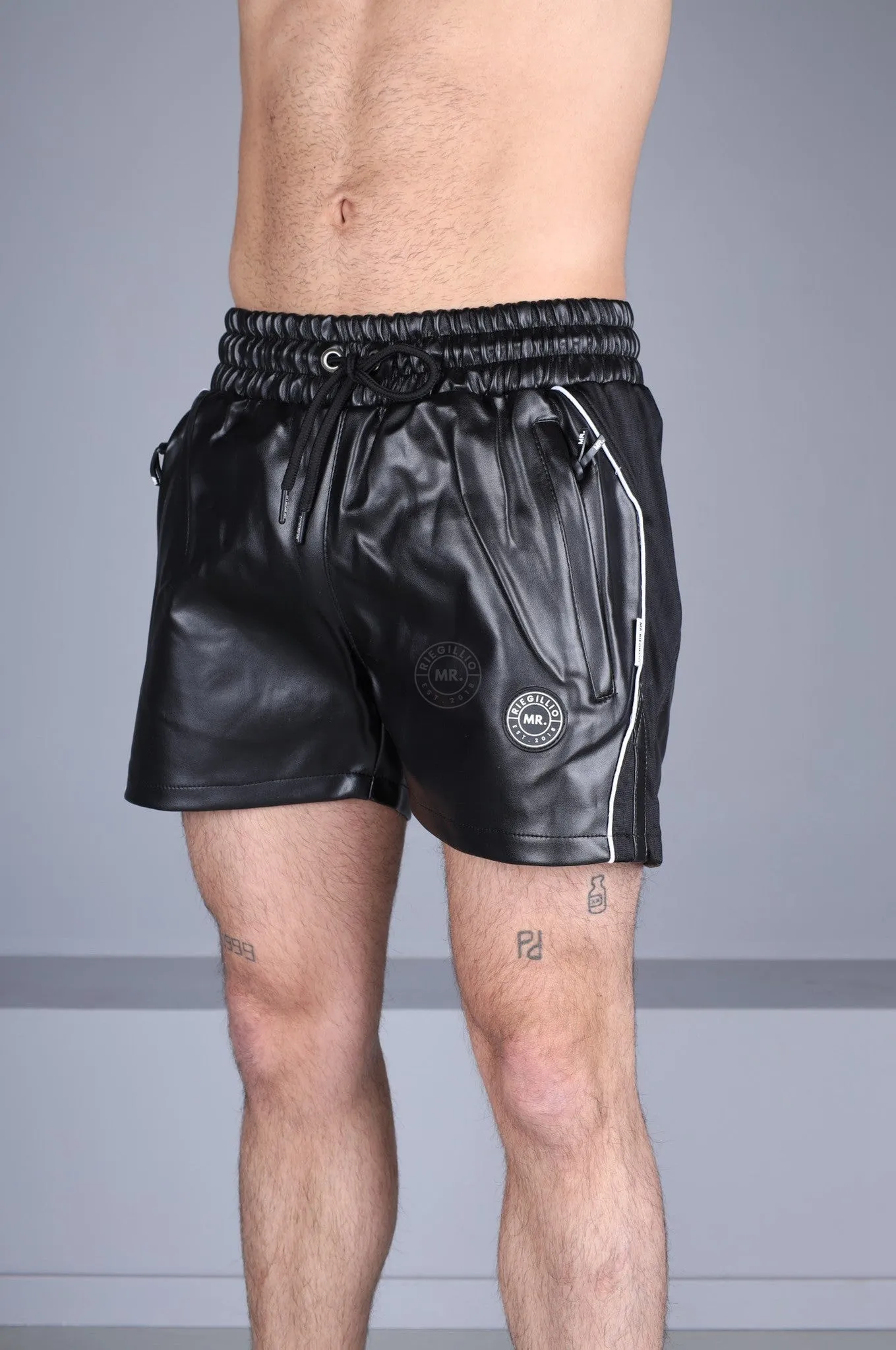 MR. 24 Tracksuit Short - Black