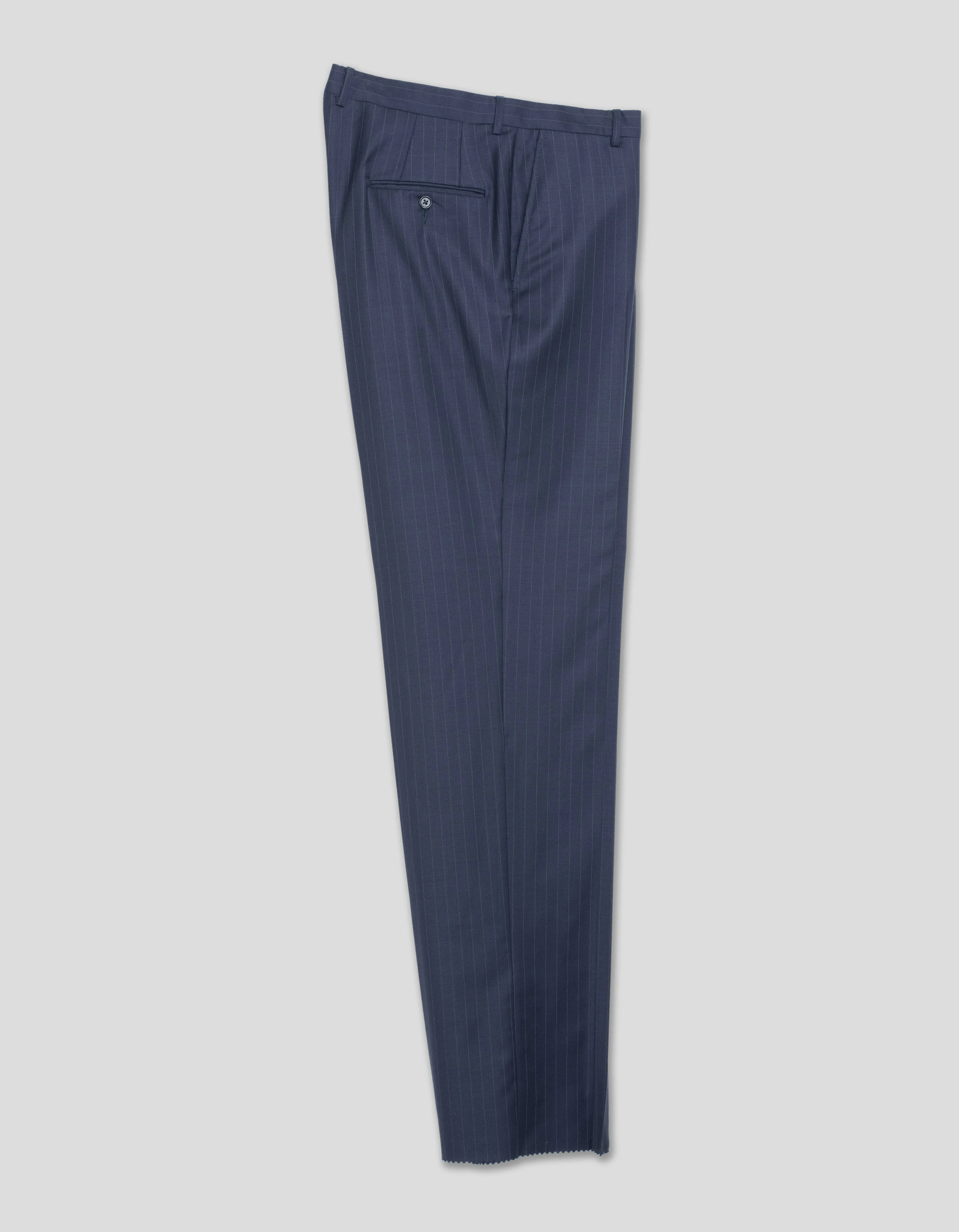 NAVY CHALKSTRIPE SUIT - CLASSIC FIT