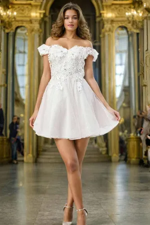 Off-the-shoulder Homecoming Dresses with Flower Appliques