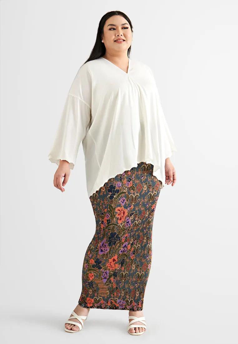 Safa Satin Loose-fit Batwing Top