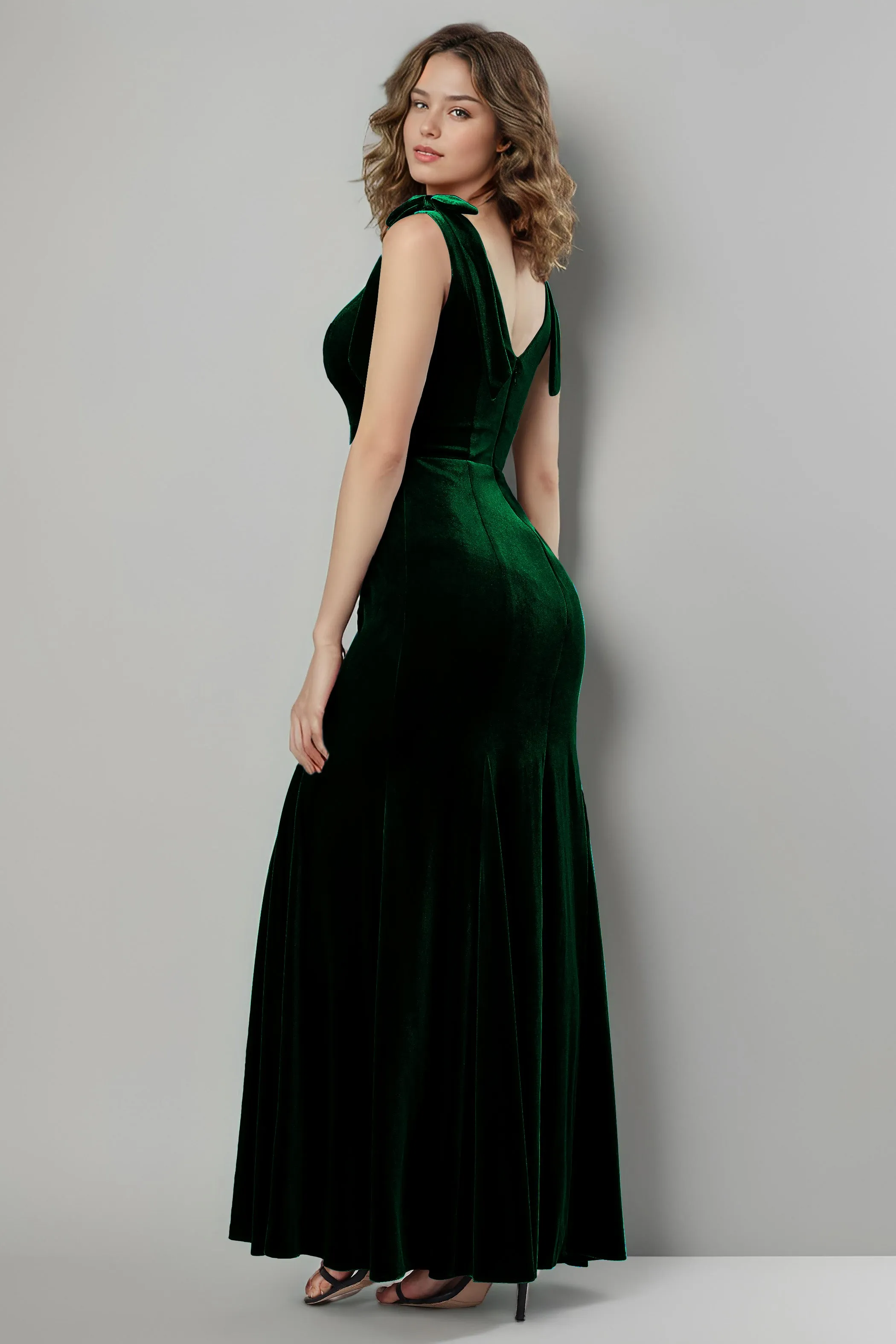 Sleeveless Square Neck Velvet Long Bridesmaid Dresses with Bowknot