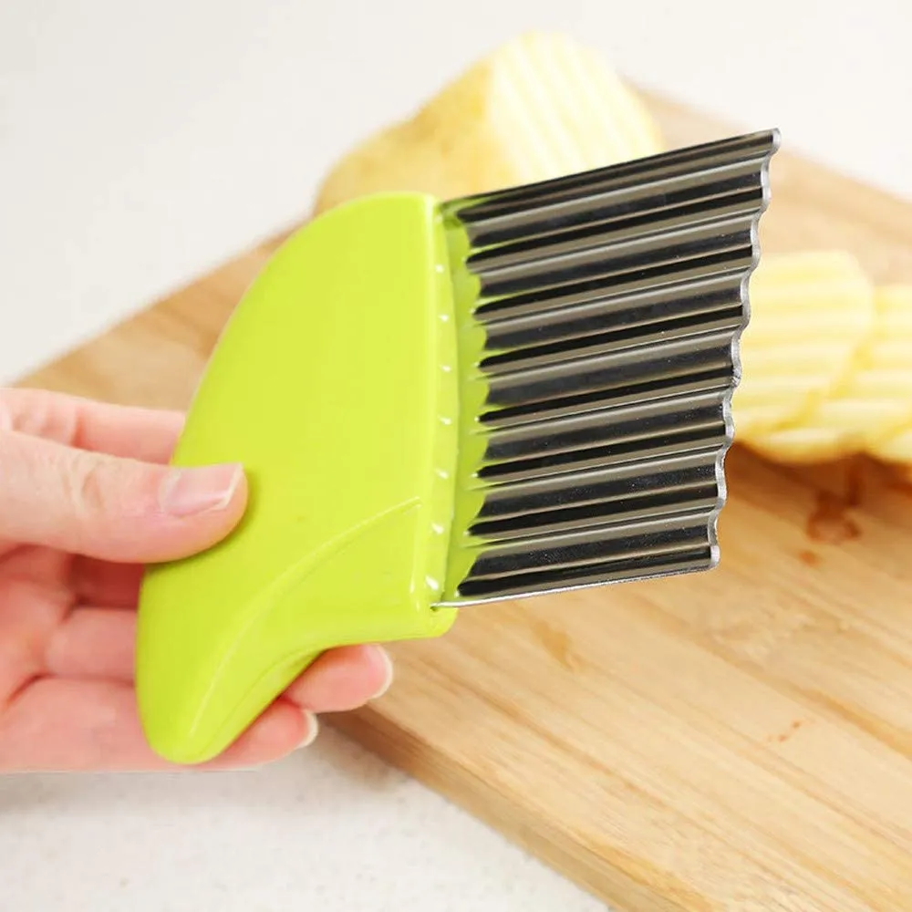 Wavy Blade Cutting with Wooden Handle French Fry