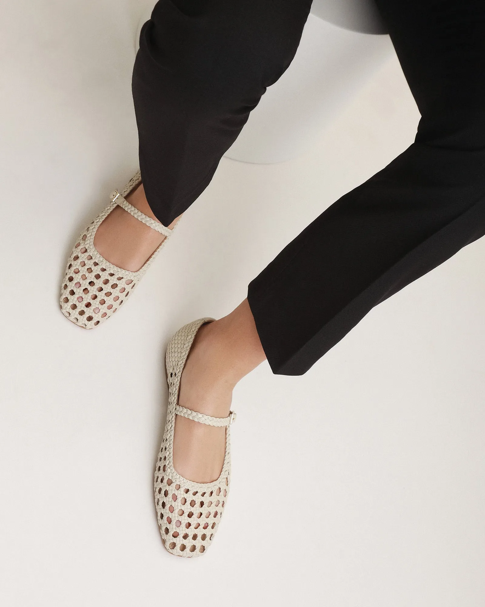 WILLIS CASUAL FLATS OFF WHITE LEATHER