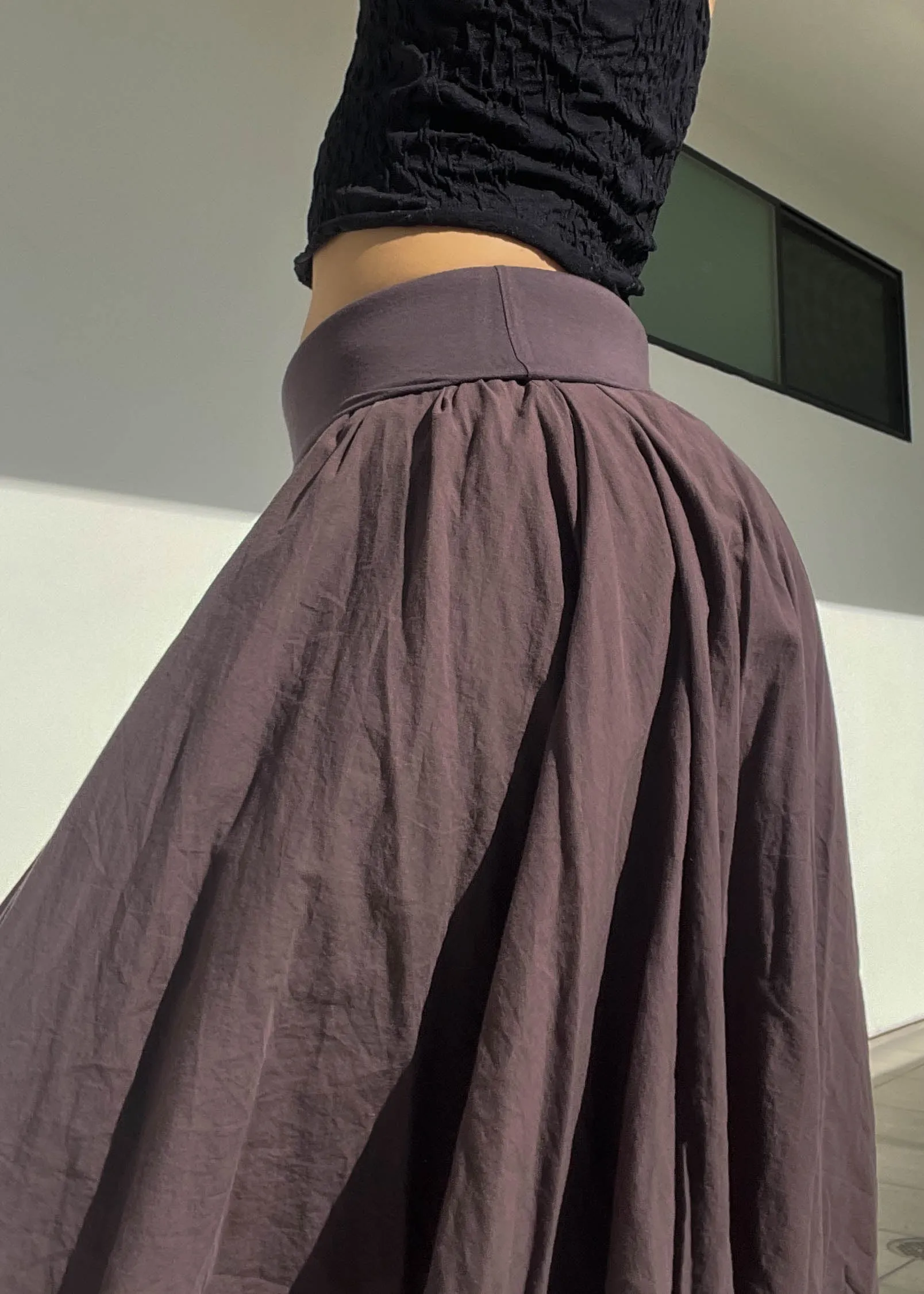 Y2k Brown Flowy Midi Skirt (S)